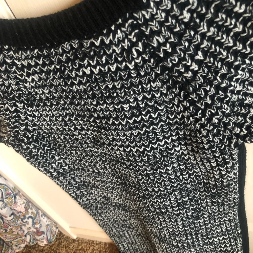 💚5 for $30 if you bundle Cute sweater dress - Picture 2 of 7